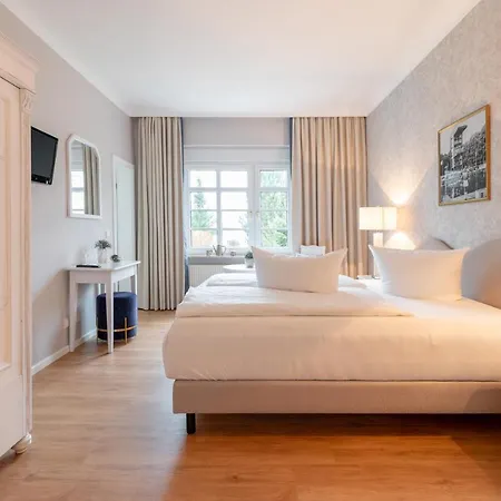 Am Sommerbad Hotel Halberstadt