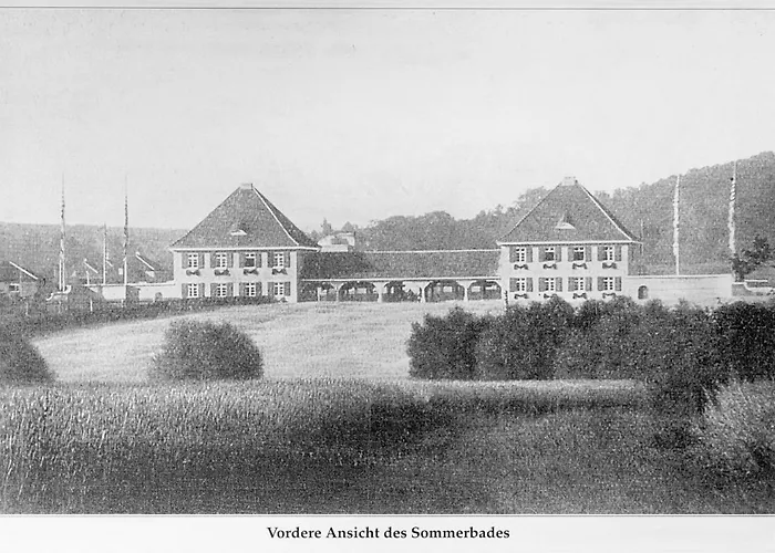 Am Sommerbad Отель